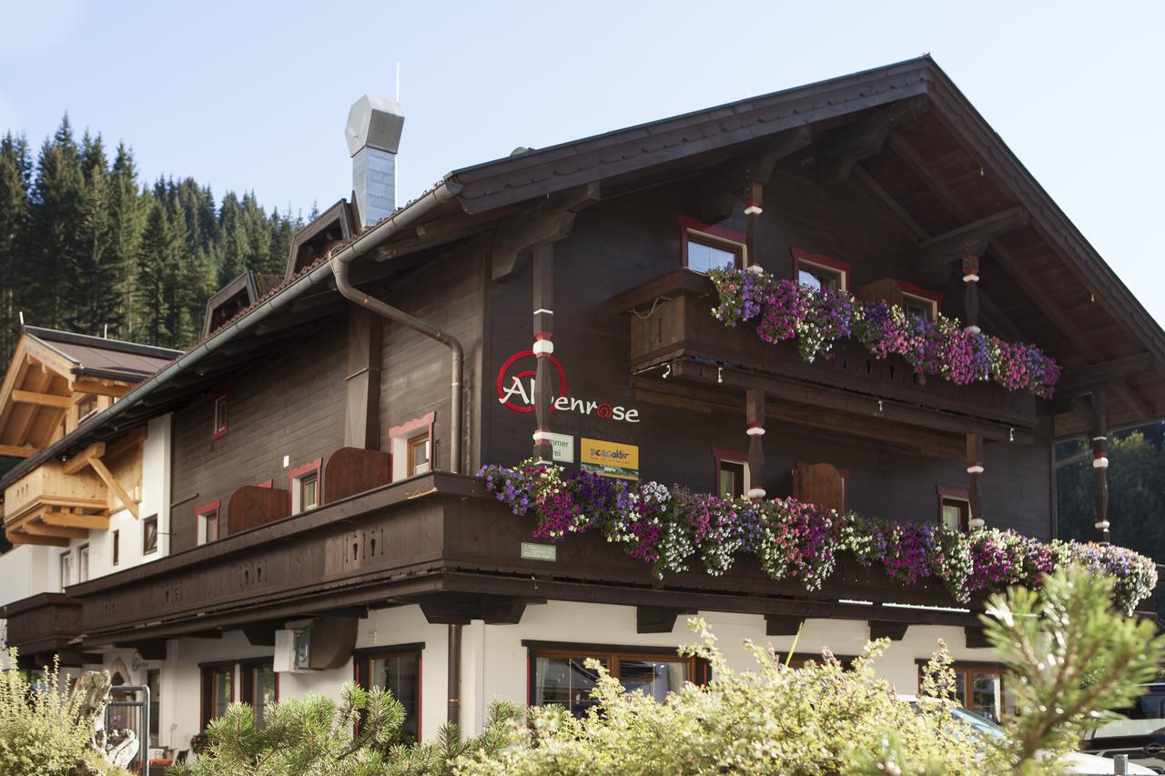 Alpenrose Hotel-Garni Gerlos Ngoại thất bức ảnh