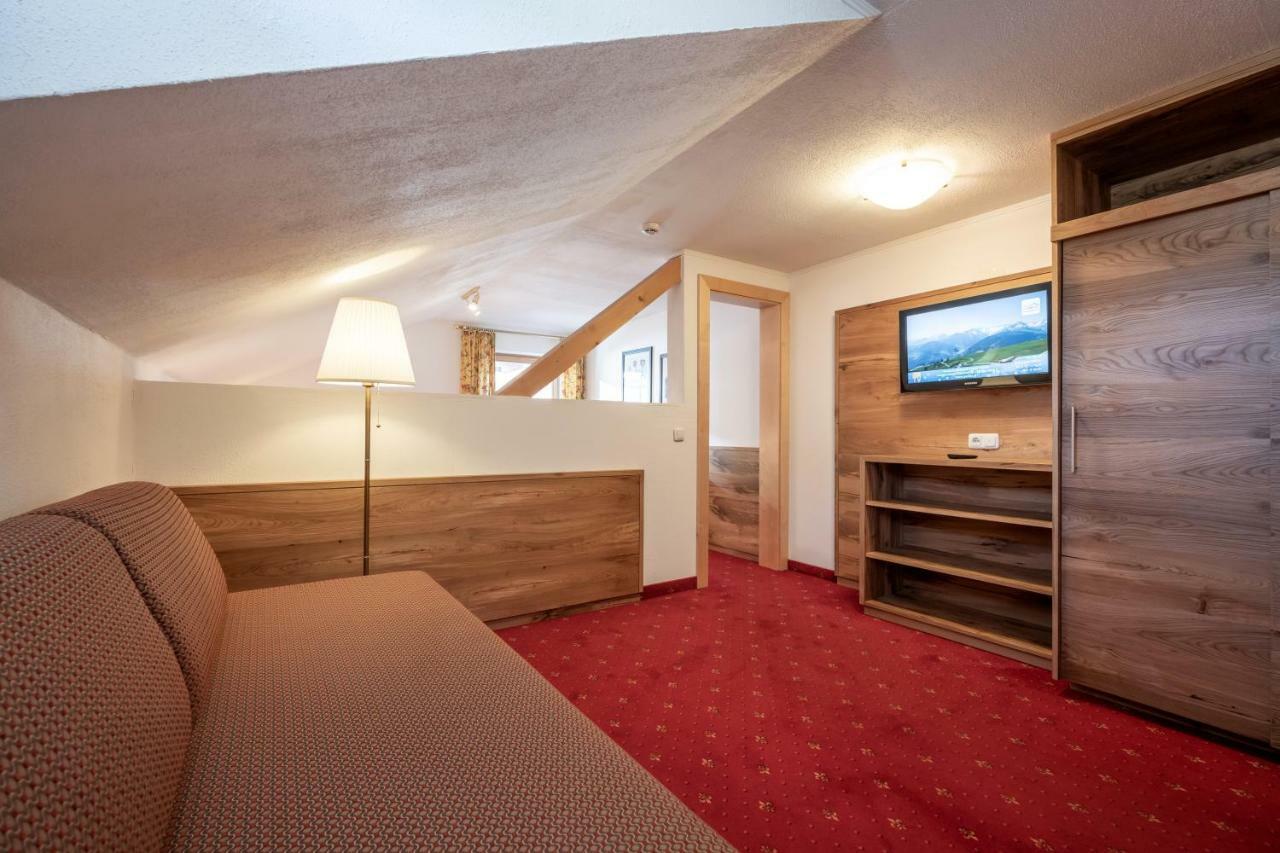 Alpenrose Hotel-Garni Gerlos Ngoại thất bức ảnh